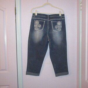 Y2K Revolt Women's Jeans Size 12 Rhinestones Stretch Capri High Rise Rhinestones